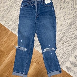 Abercrombie NWT Curve Love 90s Ultra High Rise Straight Jeans